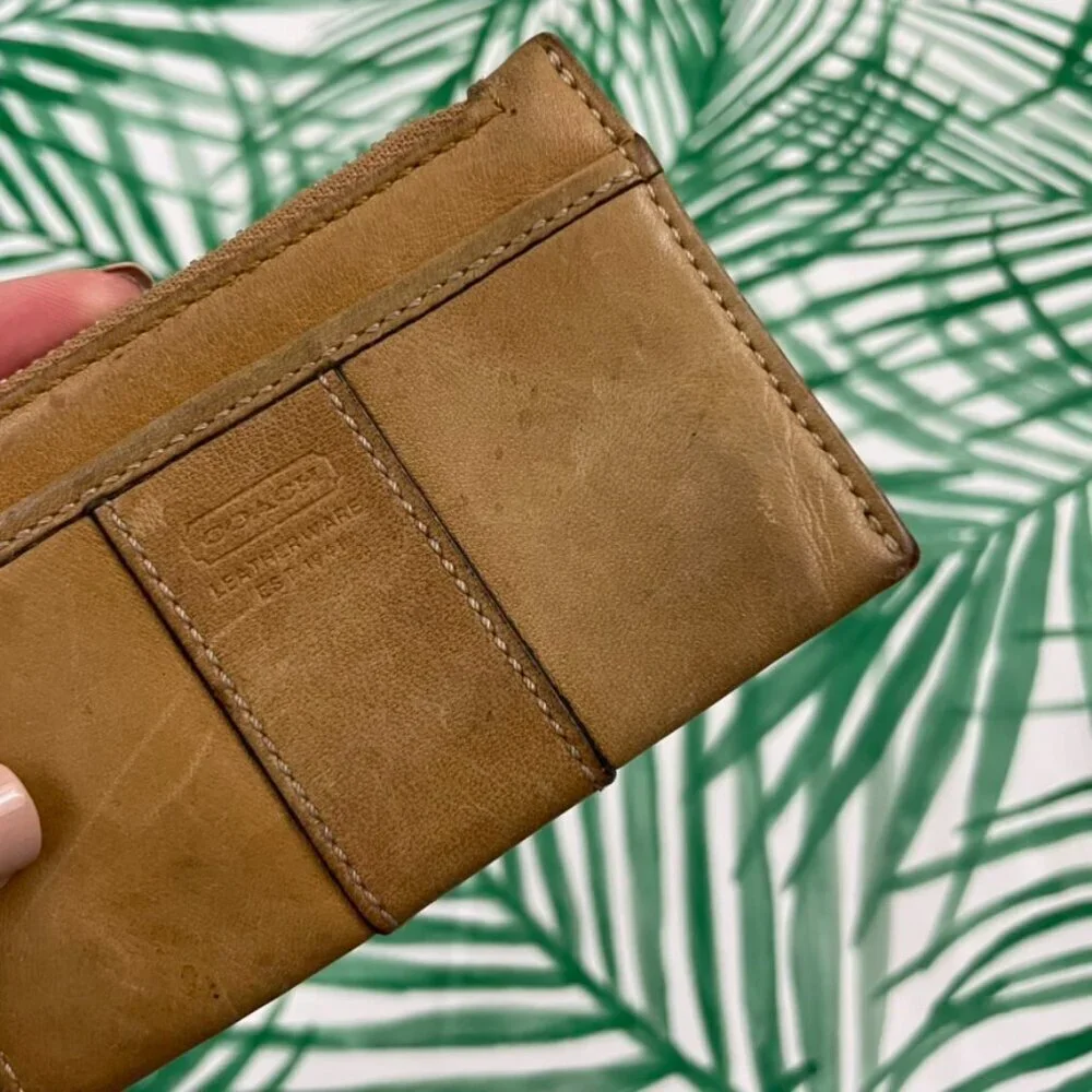 Vintage Coach Tan Brown Leather Card Holder Wallet Coin Purse